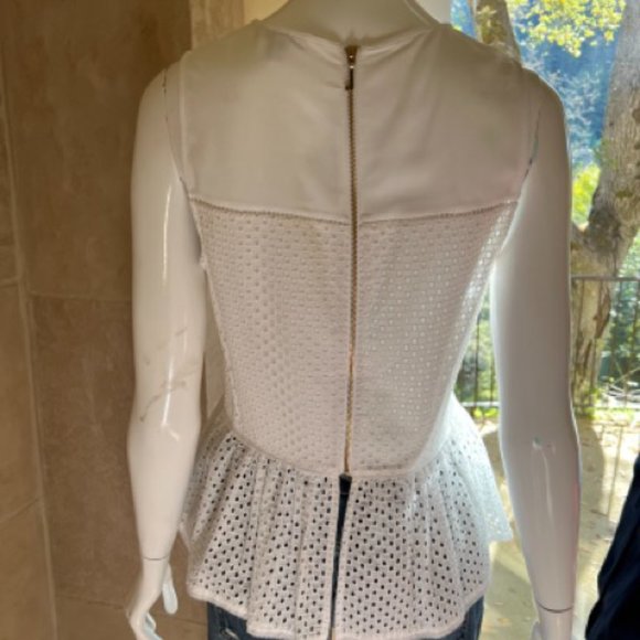 White Juicy Couture Eyelet Peplum Top size 6 - Picture 4 of 10